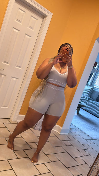 Lo Short Set