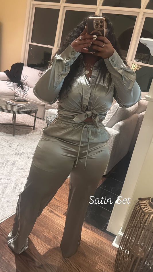 Satin Set
